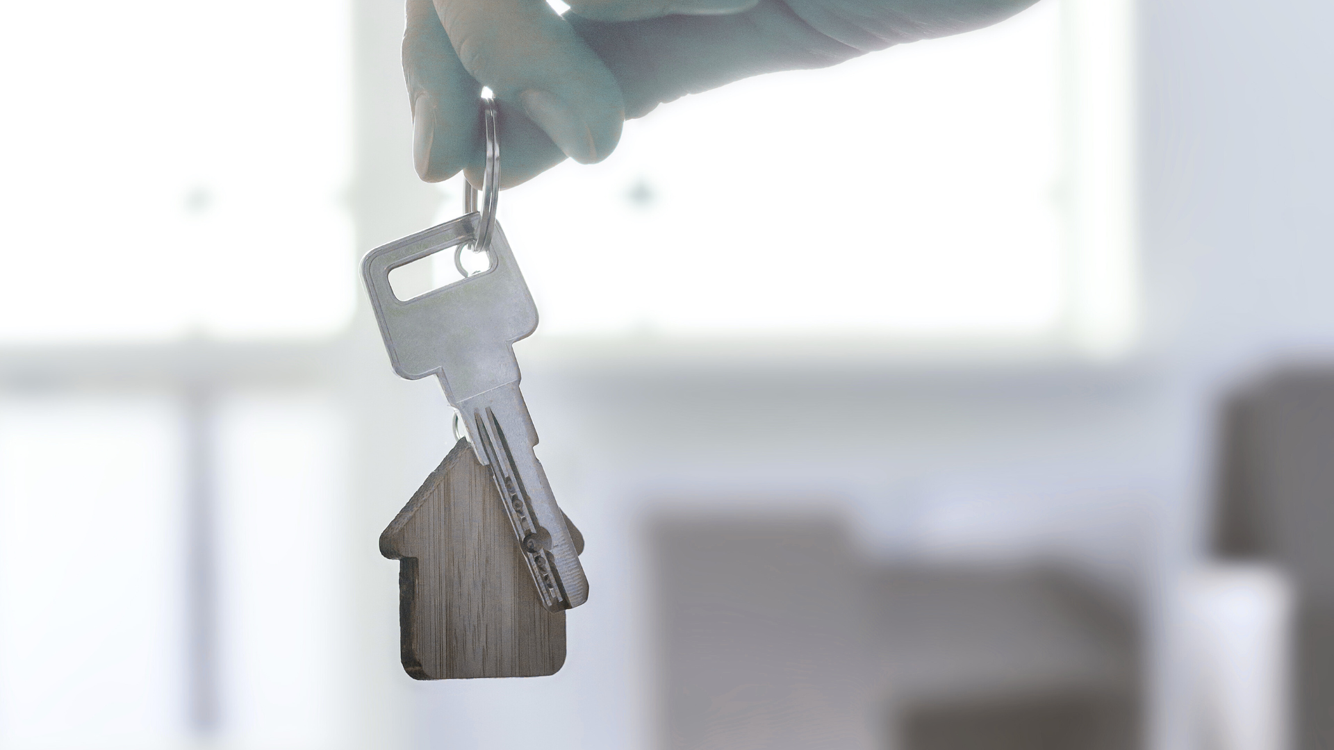 Owner Builder Keys of new house at wexmoor office
